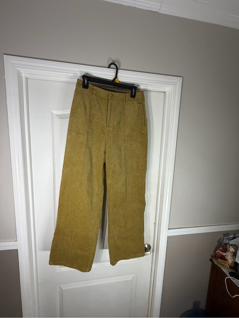 Cider “Your Closets Happy Hour” Faux Corduroy Pants in Mustard Yellow size M